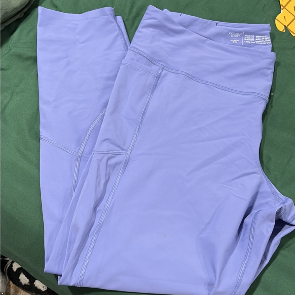 Victoria's Secret Lavender Active Leggings